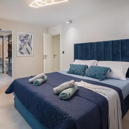 Villa Luxury De Mar With Pool