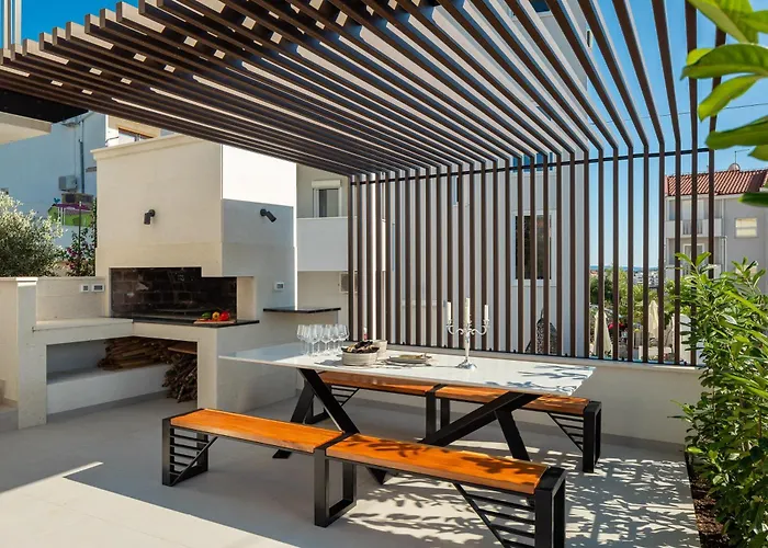 Luxury De Mar With Pool