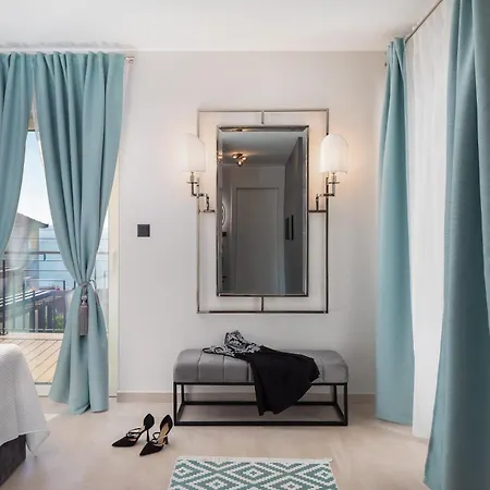 Vila Luxury De Mar With Pool