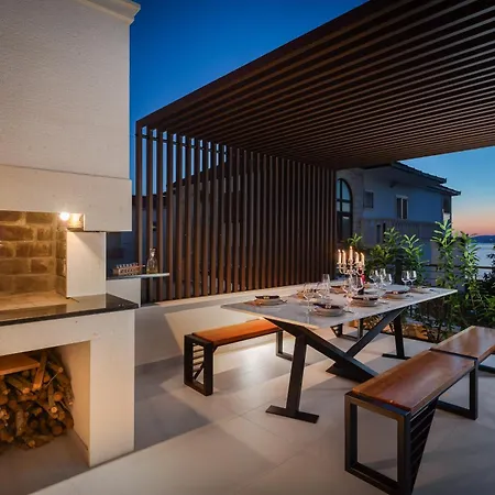 Luxury De Mar With Pool Vila Trogir