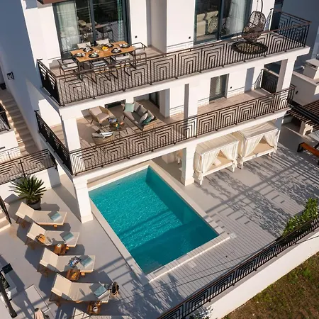 Luxury De Mar With Pool *