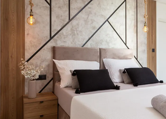 Luxury De Mar With Pool Villa *