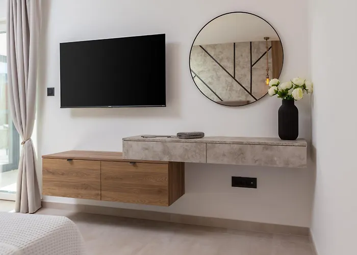 Luxury De Mar With Pool Trogir